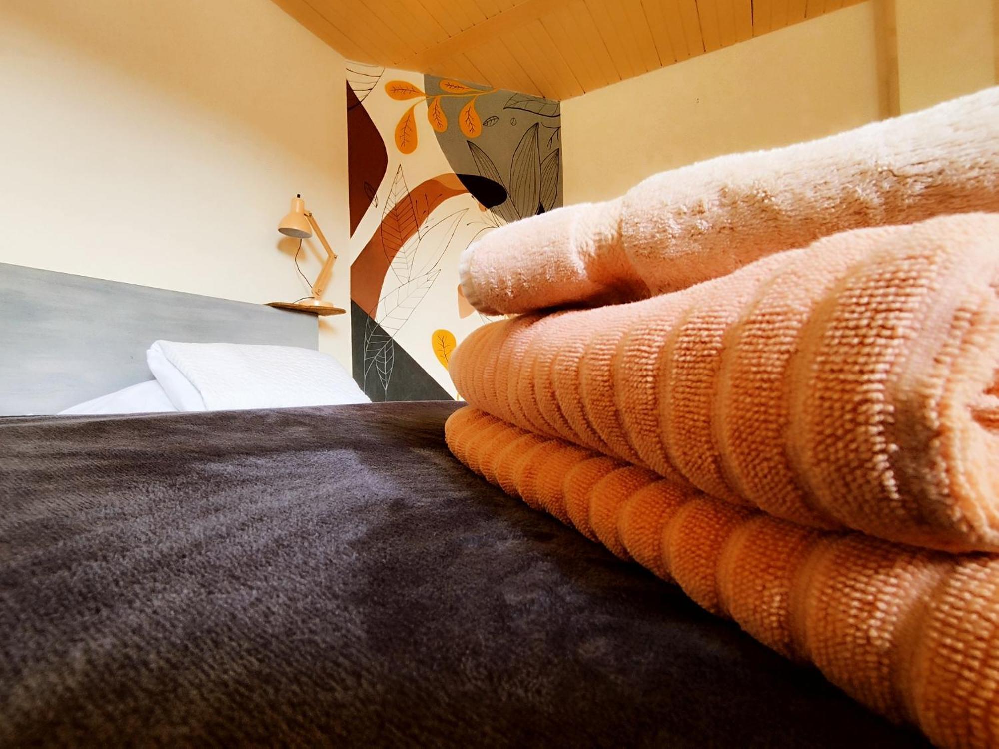 Casa Kayam Art Hostel Coliving Coworking Guatapé 部屋 写真