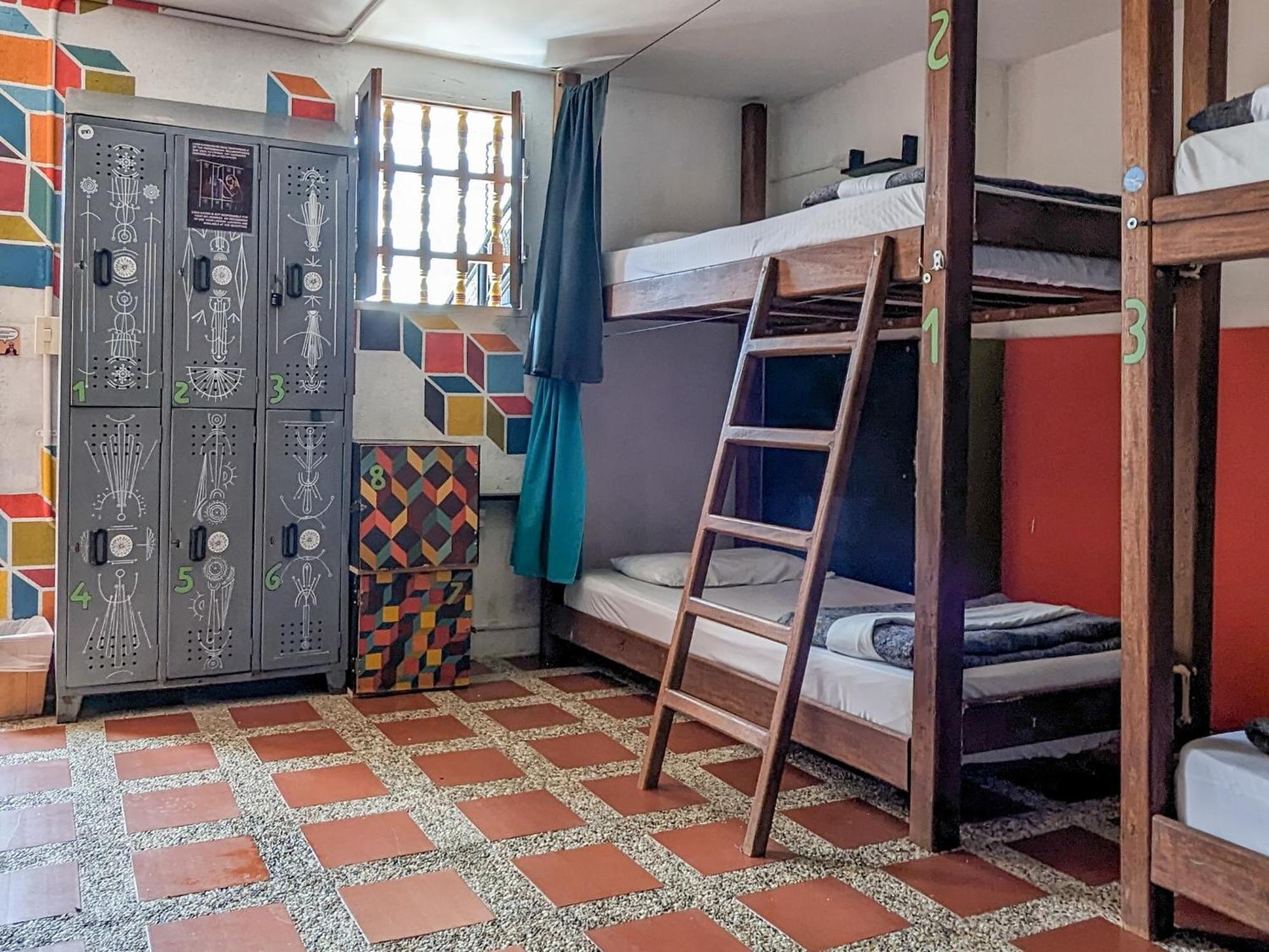Casa Kayam Art Hostel Coliving Coworking Guatapé 部屋 写真